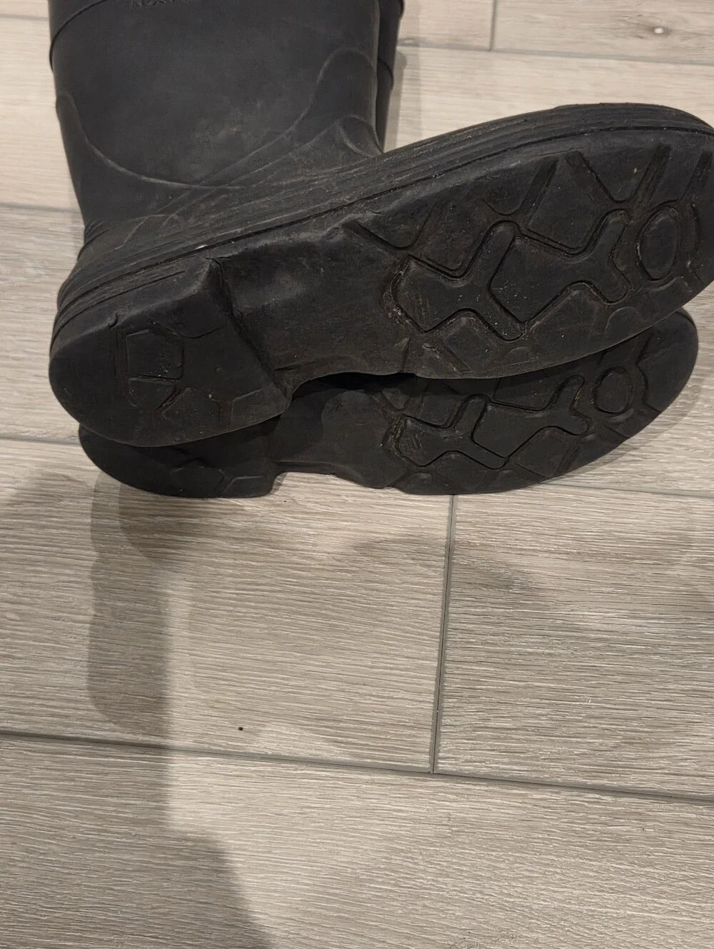 Youth Kids Size 2 Black Waterproof Rubber Rain Boots Has Some Wear See Photo